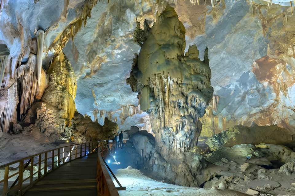 From Hue: PHONG NHA CAVE EXPERIENCE - Inclusions