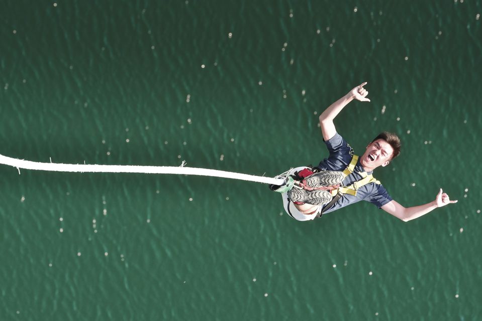 From Interlaken: Stockhorn Bungee Jump - Age and Weight Restrictions