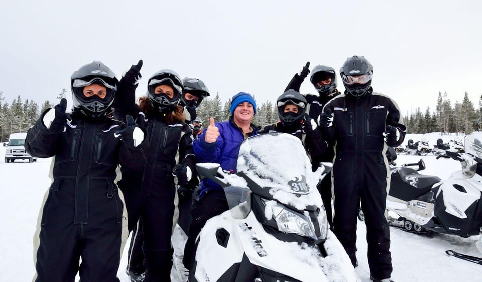 From Jackson: Yellowstone Grand Canyon Snowmobile Tour - Participant Requirements