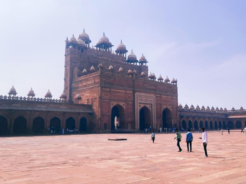 From Jaipur: Private Sunrise Tour of Taj Mahal & Agra Fort - Inclusions and Exclusions