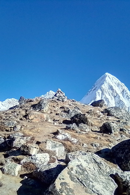 From Kathmandu :21 Days Everest (Base Camp)Three Passes Trek - Essential Gear