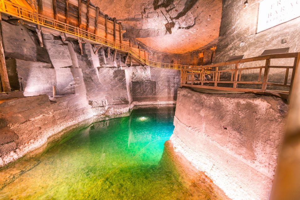 From Kraków: Wieliczka Salt Mine Guided Tour - Meeting Location Details