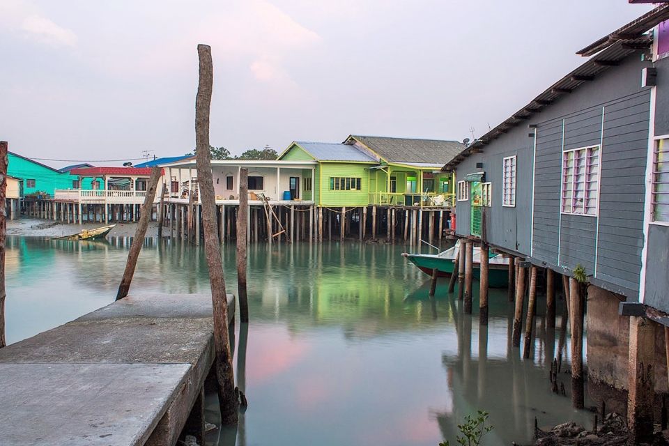 From Kuala Lumpur: Crab Island Tour With Seafood Lunch - Seafood Dining Experience