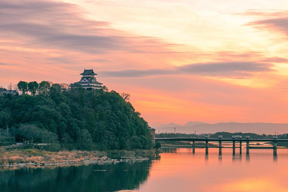 From Nagoya: Samurai Swords and Japans Oldest Castle - Matcha Tasting and Knife Sharpening