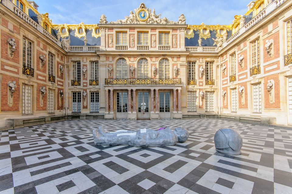 From Paris: Skip-The-Line Versailles Palace Private Tour - Guided Tour Features