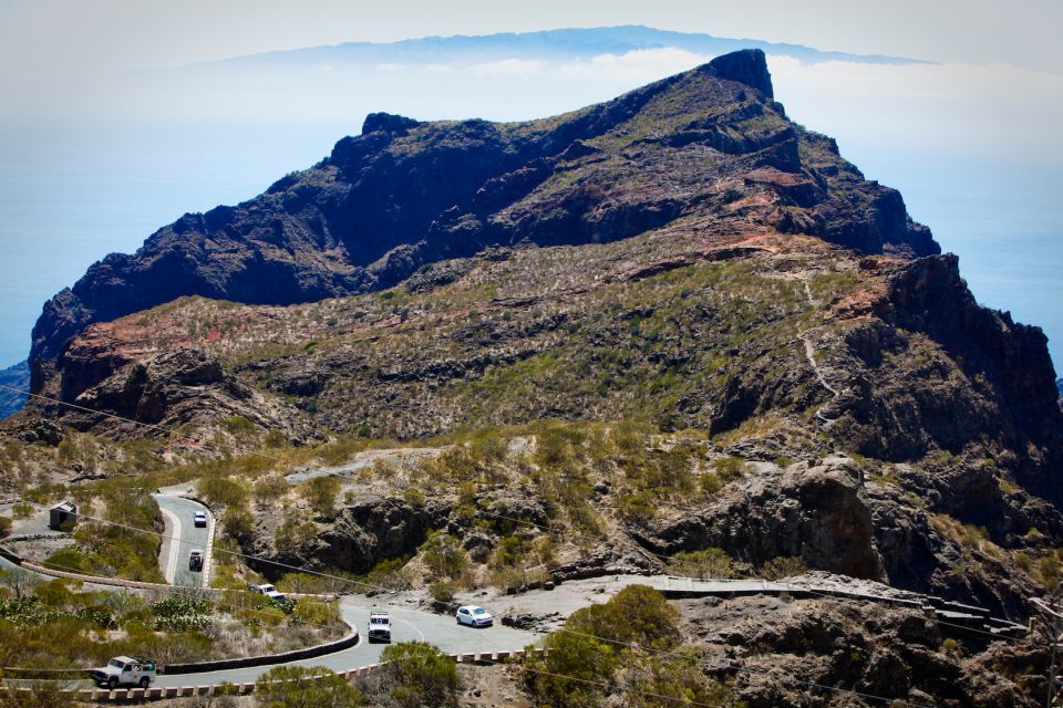 From Playa De Las Américas: Full-Day Teide Jeep Safari - Participant Requirements