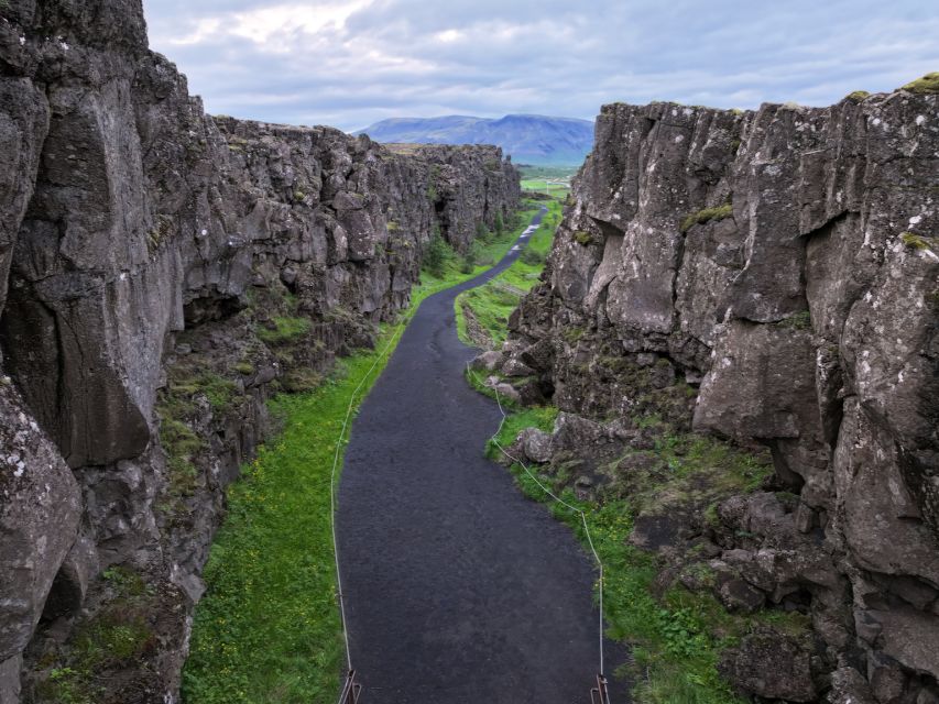 From Reykjavik: Golden Circle & Geothermal Bakery Tour - The Geysir Experience