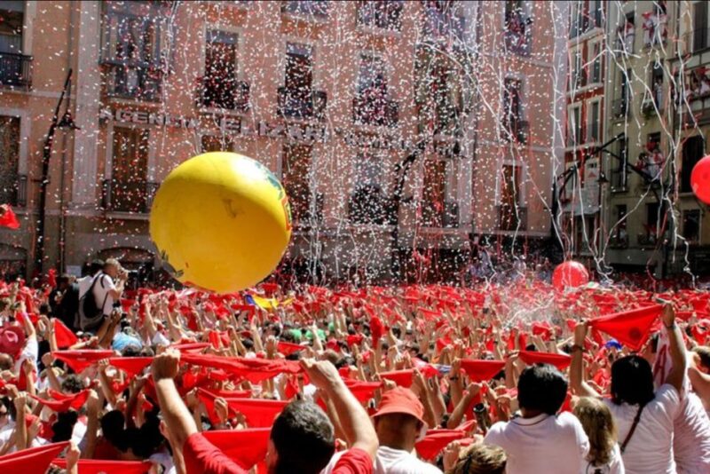 From San Sebastian: Pamplona City Tour - Participant Information