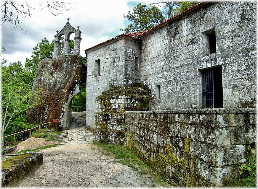 From Santiago: Excursion to Ribeira Sacra and Ourense - Monastery Visits