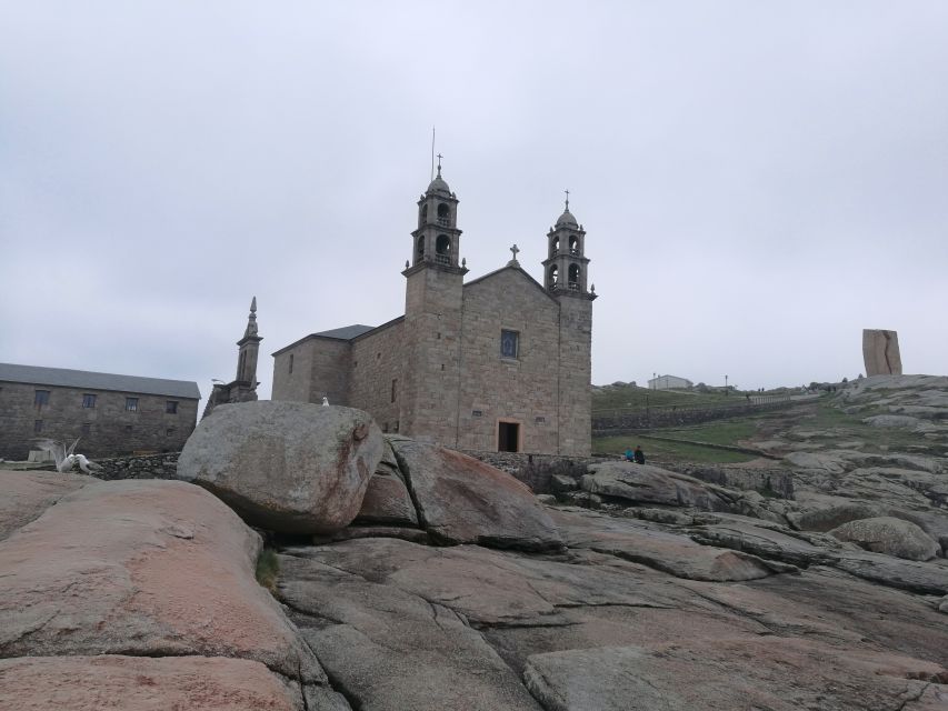 From Santiago: Finisterre, Muxia & Costa Da Morte Excursion - Transportation and Comfort