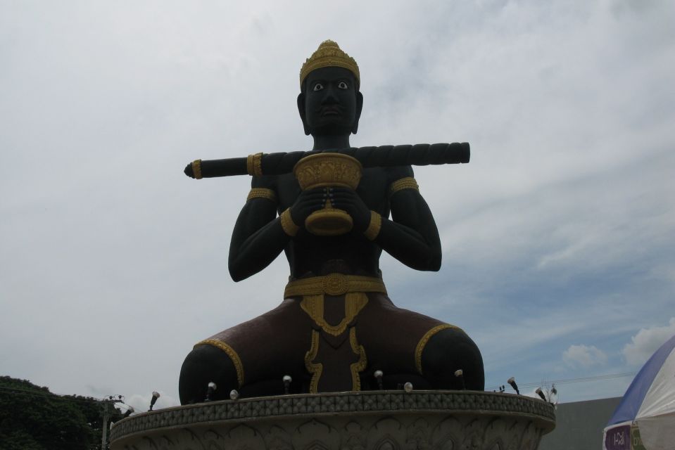 From Siem Reap: Day Trip to Battambangs Temple Tour - Exploring Sompove Mountain