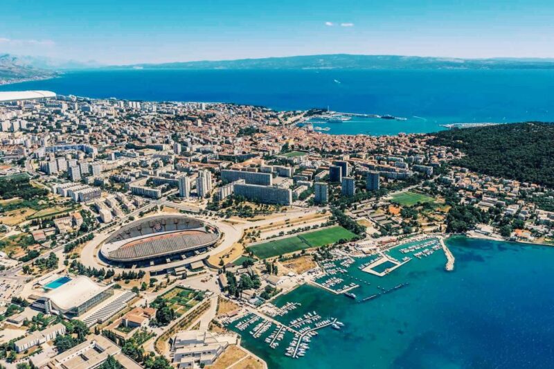 From Sinj: Panoramic Flight Over Split - Pilot and Guide