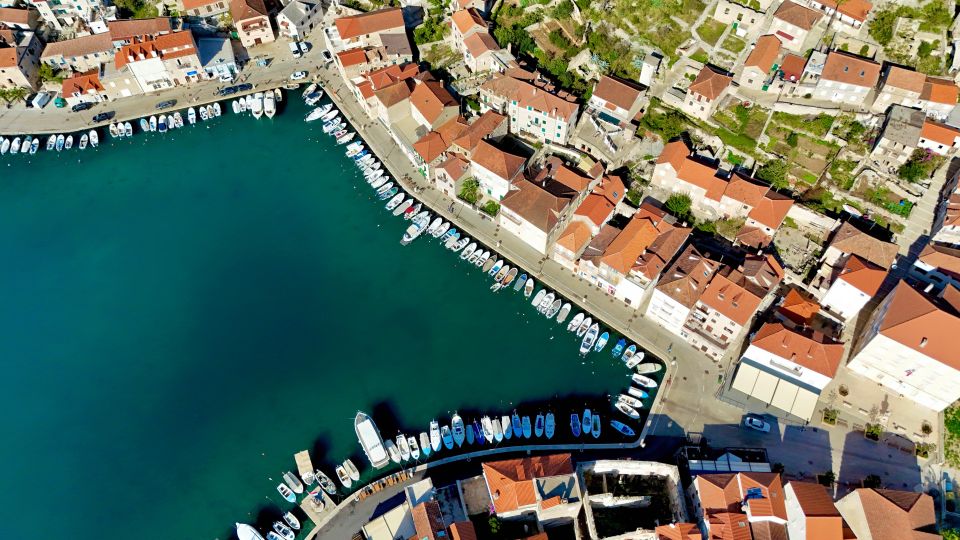 From Split: Private Hvar and Pakleni Island Cruise and Tour - Historical Exploration in Hvar