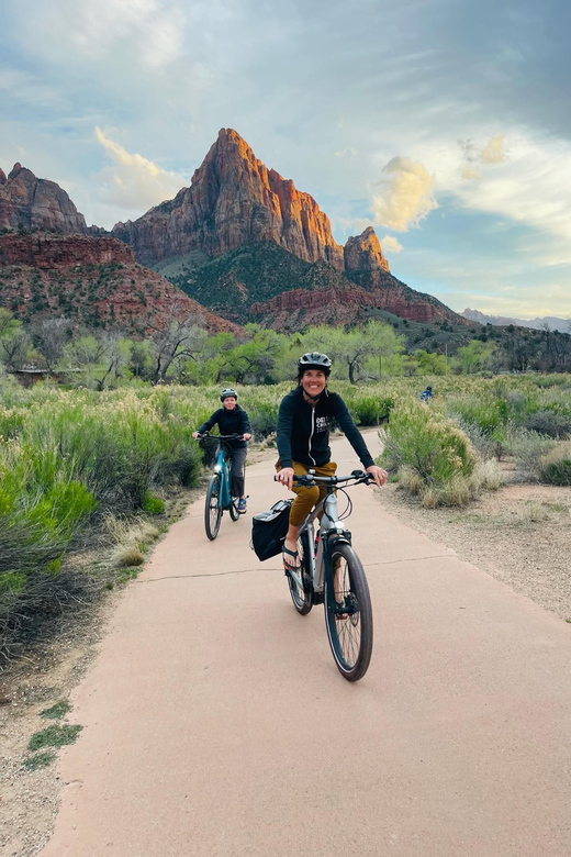 From Springdale: Zion Sunset Biking/eBiking Tour - Best Time for Sunset Tours