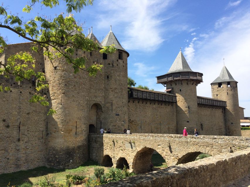 From Toulouse to Carcassonne and Wine Tasting - Lunch at a Local Restaurant