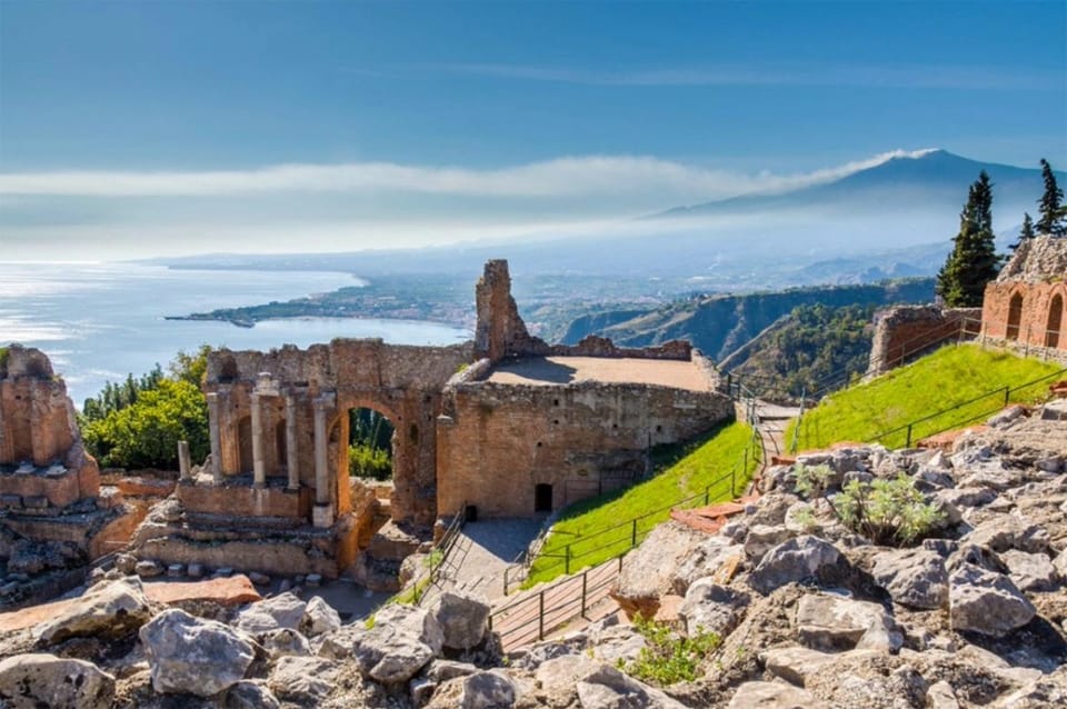 From Tropea: Guided Tour of Taormina - Guided Tour Details