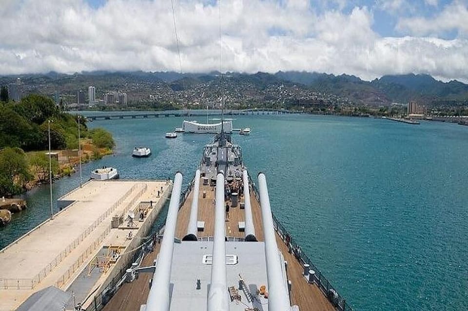 From Waikiki: Complete Pearl Harbor Experience Tour - Visitor Guidelines