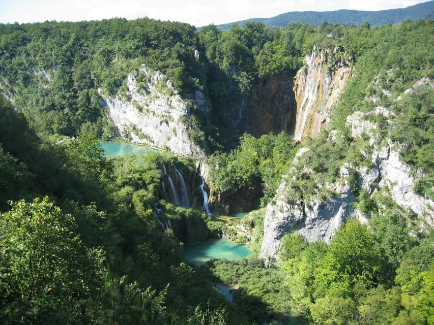 From Zagreb to Split: Plitvice Lakes & Rastoke Private Tour - Customer Reviews and Ratings