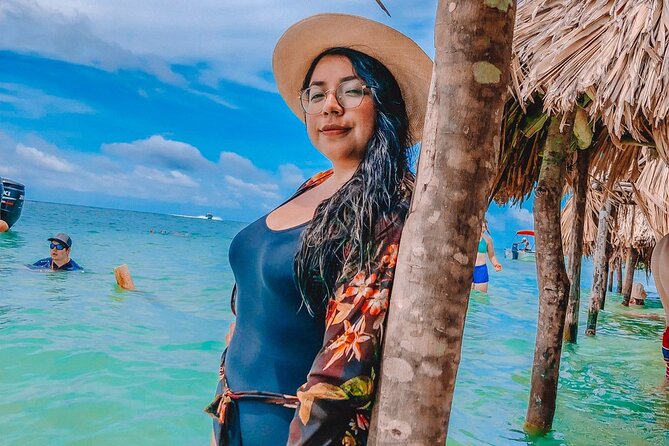 Full Day Boat Tour to Cholón Island Forever With DJ on Boat - Vibrant Atmosphere and Socializing