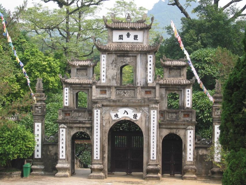 Full-Day Perfume Pagoda Private or Small-Group Tour - Trekking to Huong Tich Cave