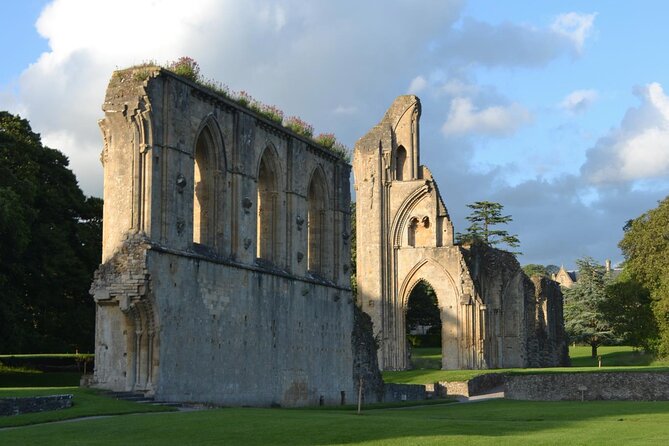 Full-Day Tour of Glastonbury - Chalice Well