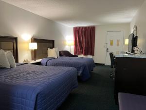 Garden Inn & Suites - Location Highlights