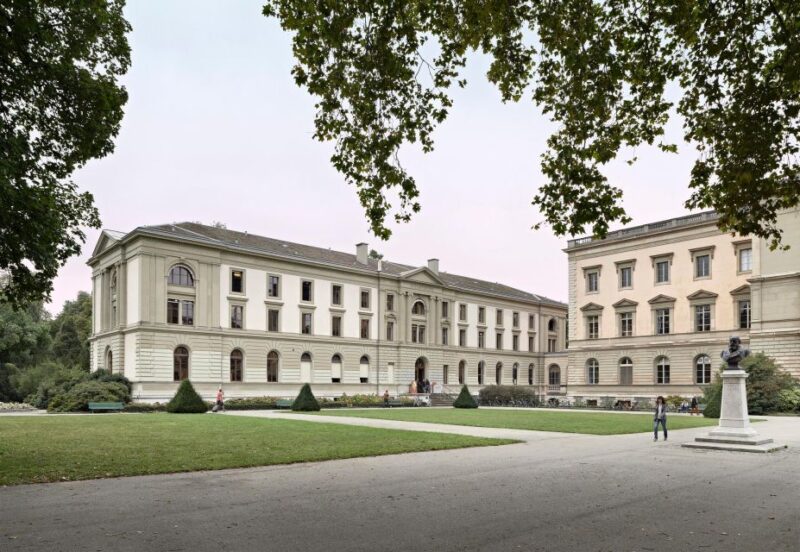 Geneva: Self-Guided Audio Tour - Access and Usage