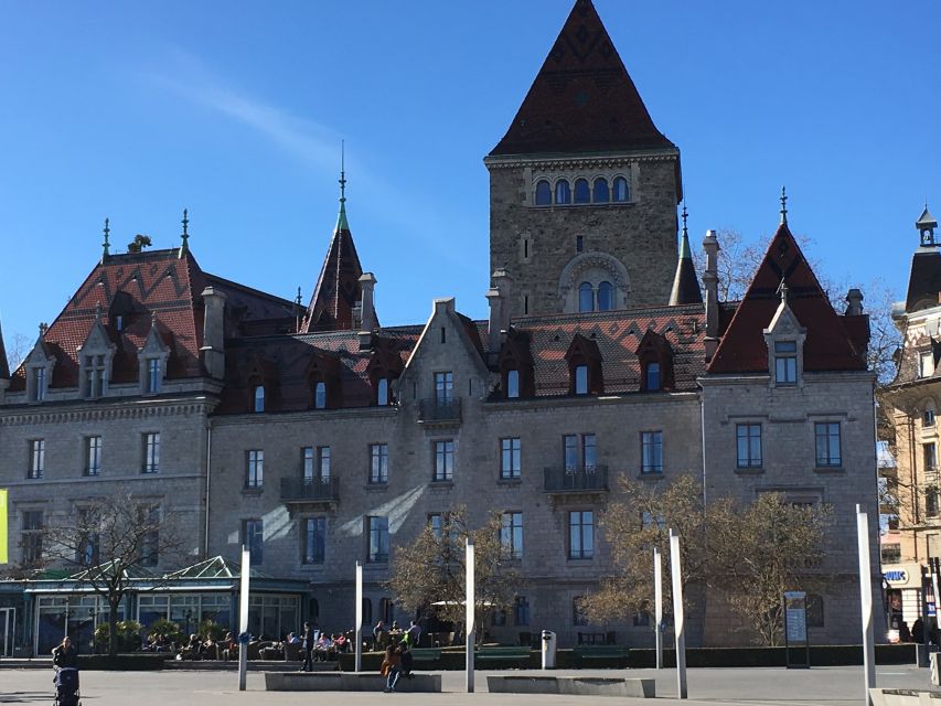 Geneva To: Lausanne Olympic Museum, Boat Trip & Evian Tour - Language and Group Size