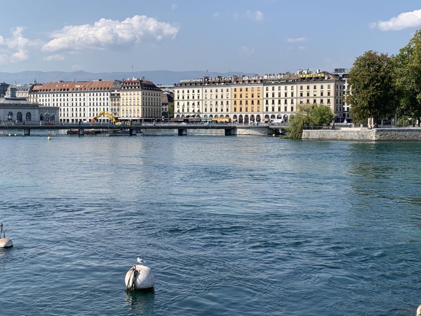 Geneva's Left Bank: A Self-Guided Audio Tour - Tour Logistics