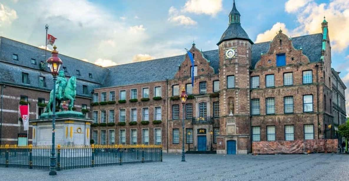 Germany: Guided Tour of Düsseldorf - History and Architecture