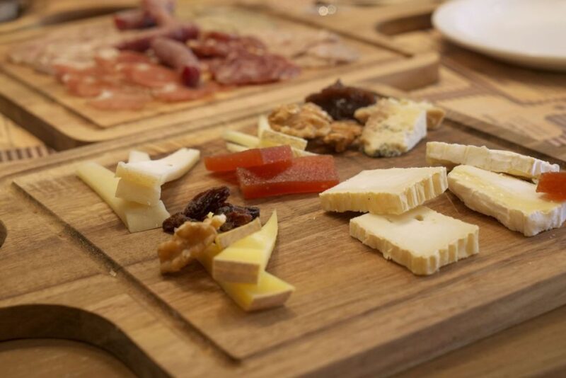 Girona: History and Gastronomy Small Group With Tastings - Culinary Tasting Experience