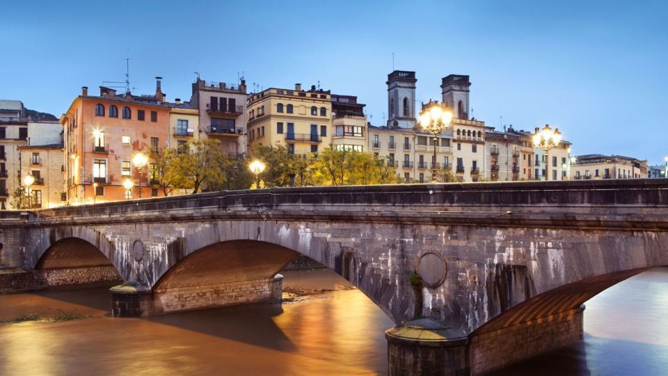 Girona: Jewish Heritage Guided City Tour and Museum Visit - Tour Inclusions and Restrictions