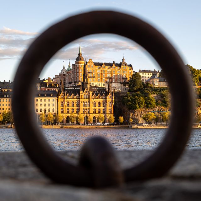 Golden Hour Photo Walk in the Heart of Stockholm - What to Bring