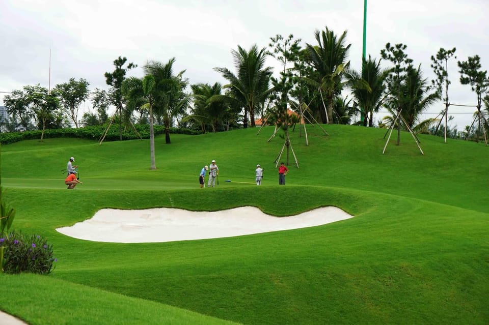 Golf Tour in Saigon – Tan Son Nhat Golf Resort - Amenities and Services