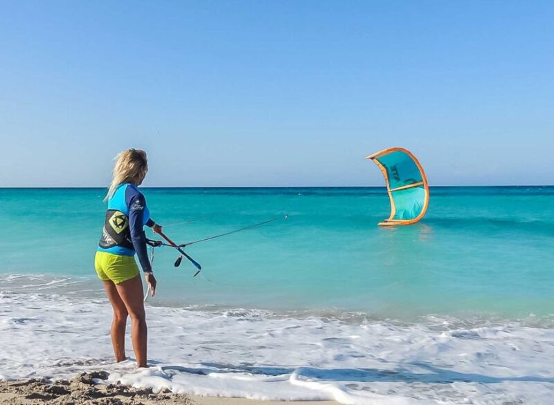Gran Canaria: Kitesurfing Experience Course for Beginners - Instruction Languages