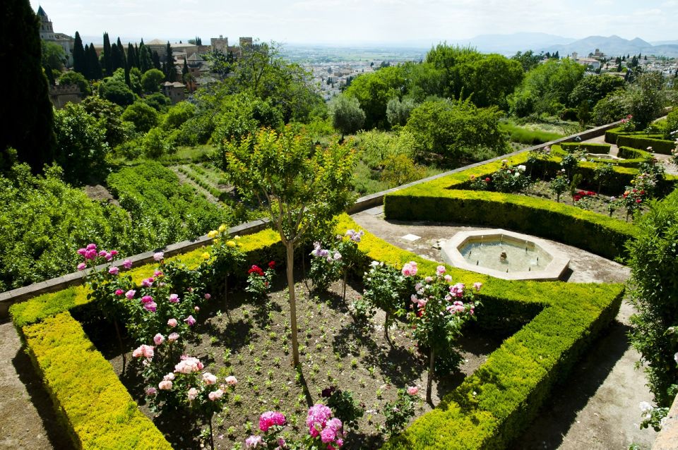 Granada: Alhambra Palace Guided Tour - Cancellation Policy