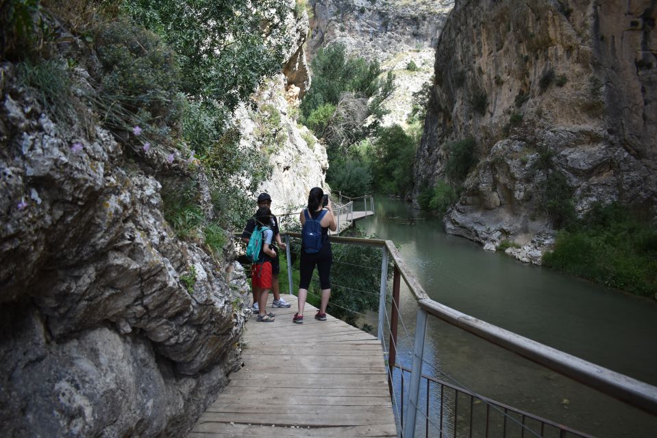 Granada: Hiking Along the Gollizno Route - Whats Included