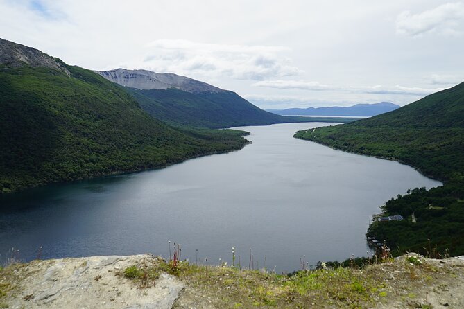 Half Day Tour to Lake Fagnano and Escondido - Exploring Ushuaias Forests