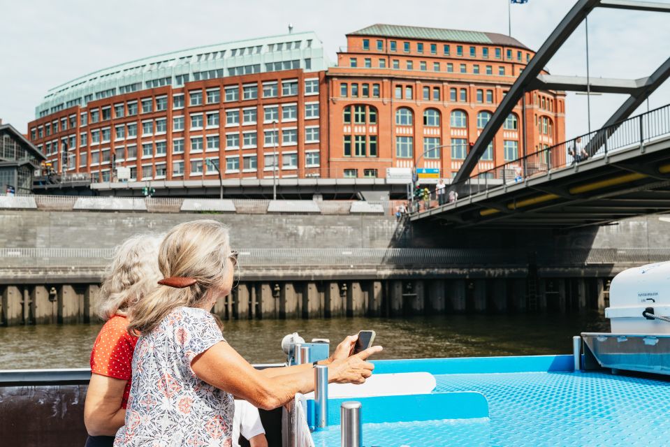 Hamburg: 2-Hour XXL Port of Hamburg Cruise Tour - Unique Aspects of the Port