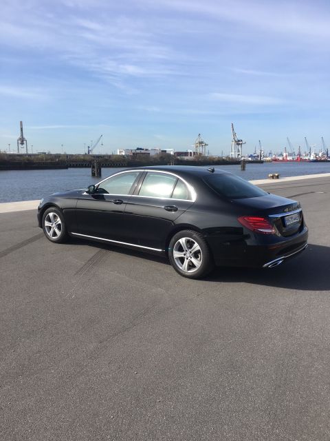 Hamburg: 3-Hour Limousine Tour With Driver-Guide - Tour Booking and Availability