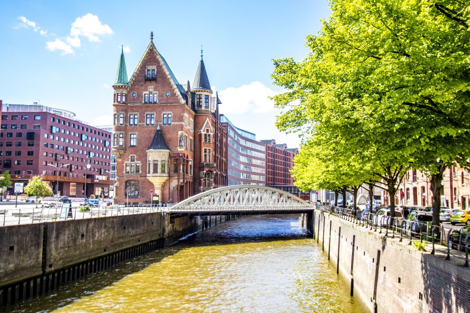 Hamburg: Express Walk With a Local in 90 Minutes - How to Reserve Your Spot