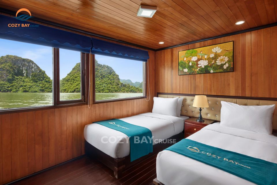 Hanoi: Cozy Halong Bay Overnight Cruise With Meals - Onboard Meals and Dining