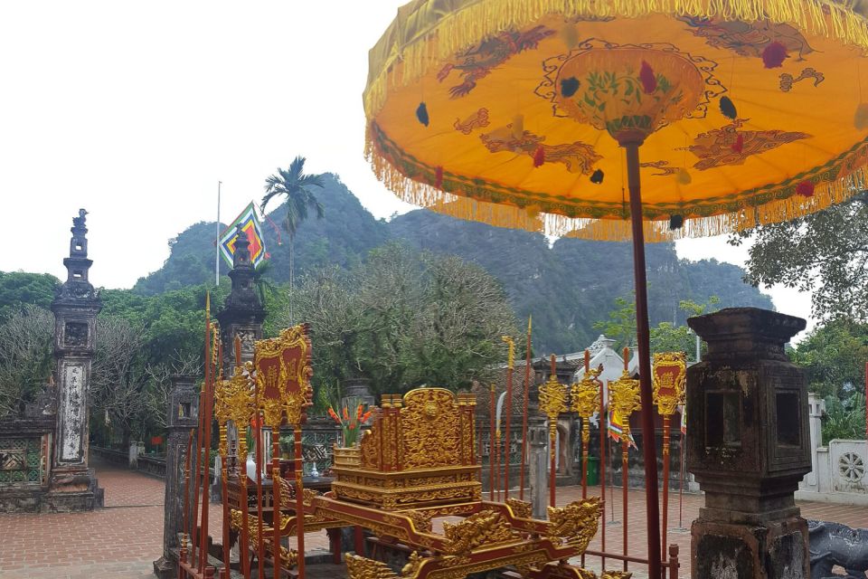 Hanoi: Full-Day Mua Cave, Hoa Lu and Tam Coc Tour - Inclusions and Amenities