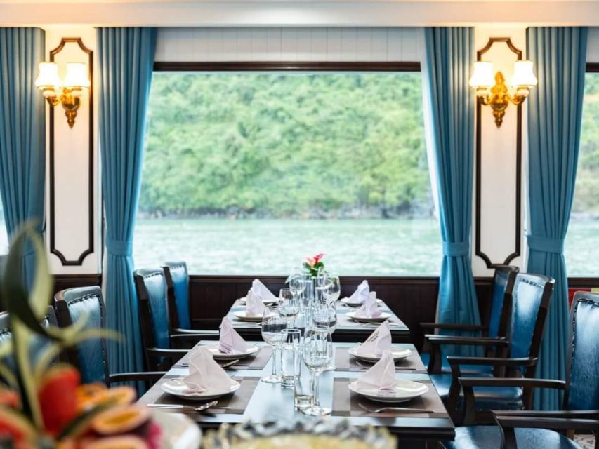 Hanoi: Ha Long & Lan Ha Bay Day Trip Cruise 5-star by Limo - Onboard Amenities