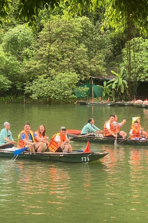 HANOI: HOA LU - TAM COC - MUA CAVE 1 DAY TRIP BY LIMOUSINE - Inclusions and Amenities