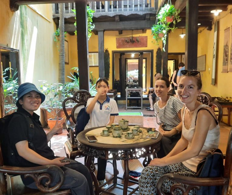 Hanoi: Old Quarter Private Walking Tour - Culinary Experience