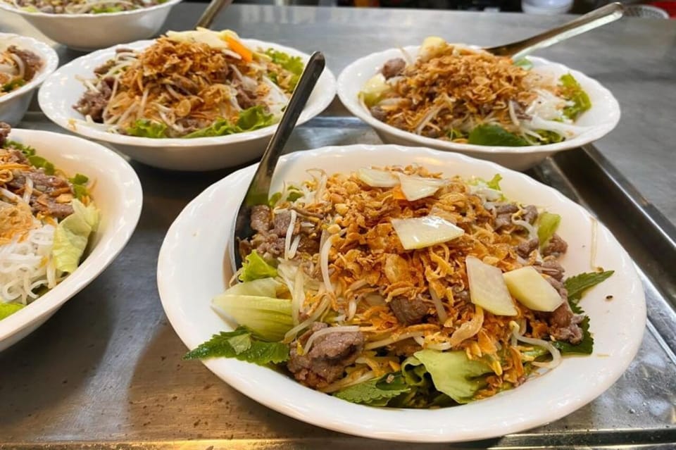 Hanoi Street Food Tour, Train-Street Visit | Hanoi, Vietnam - What to Bring and Wear