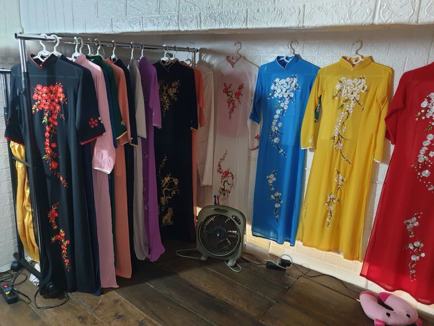 Hanoi: Traditional Ao Dai Dress and Non La Hat Rental - Customer Experiences and Feedback