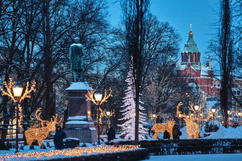 Helsinki: Architecture Walking Tour With Expert - Expert Guides and Their Insights