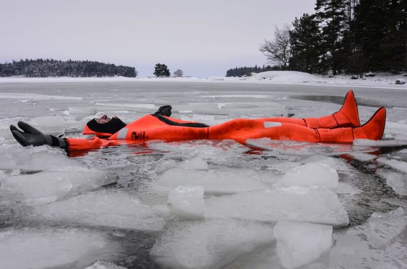 Helsinki: Arctic Hovercraft Experience With Lunch - Detailed Itinerary